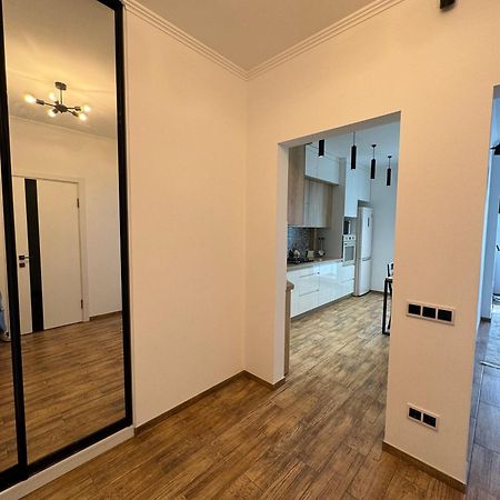 Жк Great Britain Apartment 리비프 외부 사진