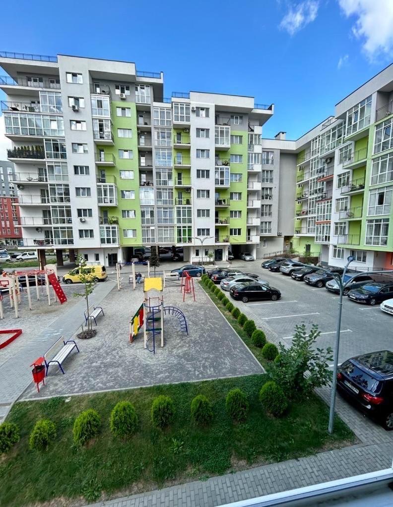 Жк Great Britain Apartment 리비프 외부 사진