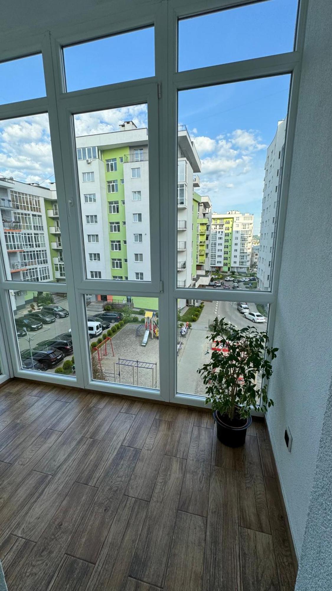 Жк Great Britain Apartment 리비프 외부 사진